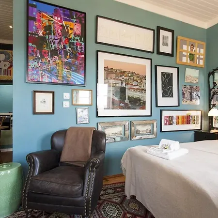 Lejlighed Guestready - Chic Near Santa Justa Lift Lisboa